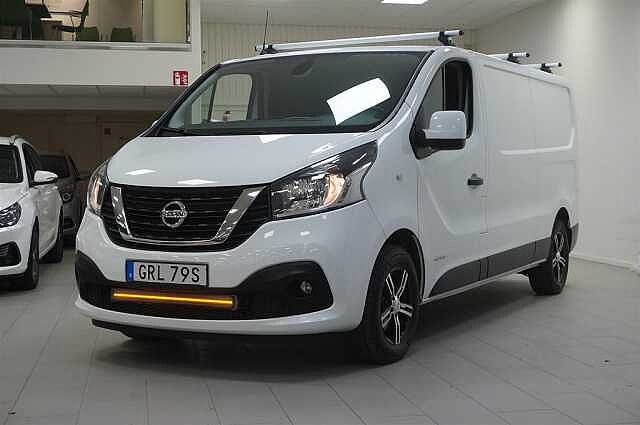 Nissan NV300